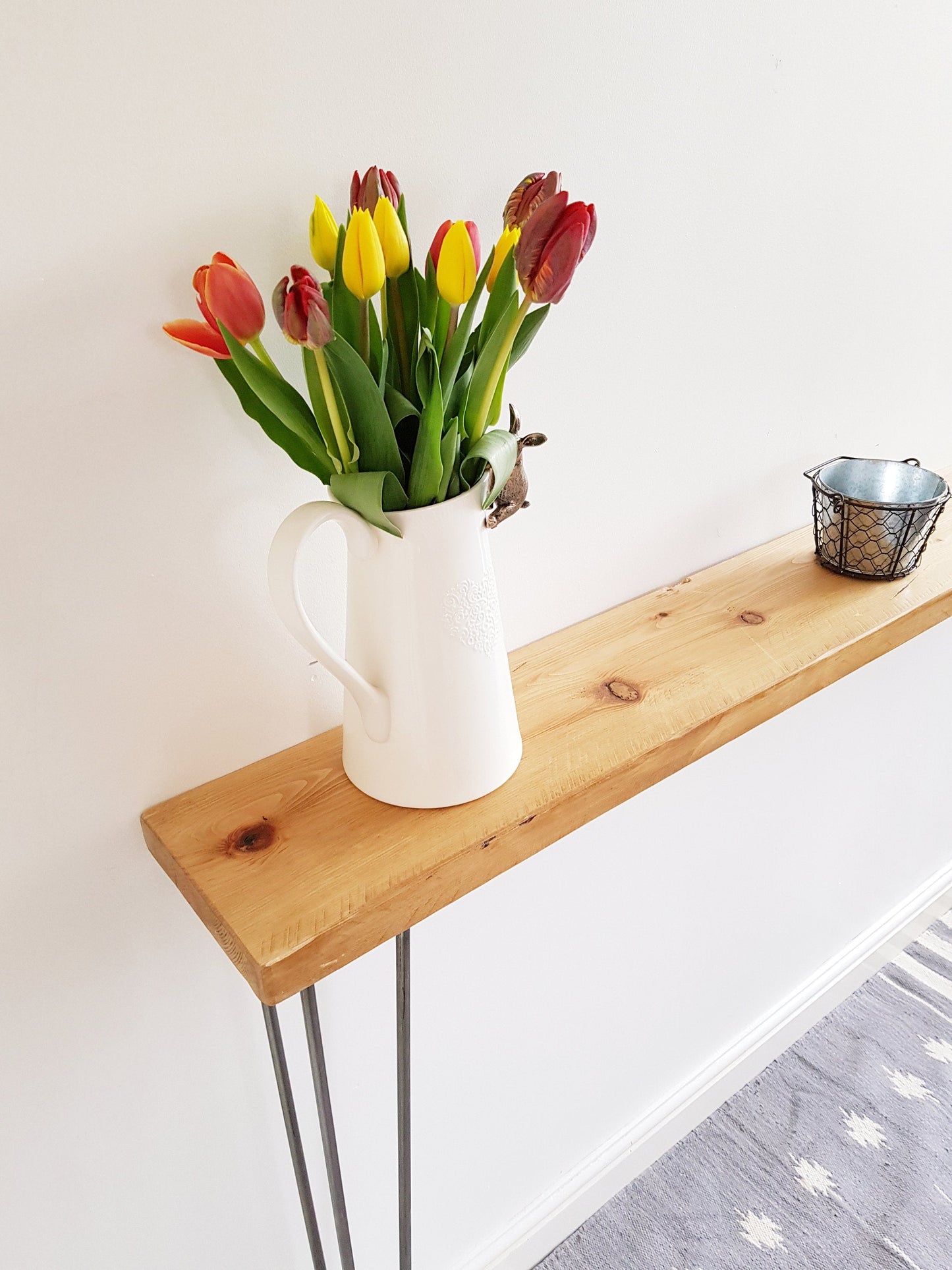 Rustic Wooedn Console Table with 2 Hairpin legs 